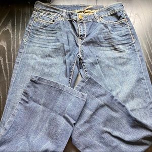Seven7 Bootcut, Embroidered Pocket Jeans, Size 32